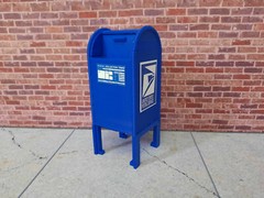 Mail Box Model Prop Blue 1/10 Scale Action Figure Diorama Dollhouse Accessory