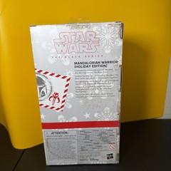 Hasbro Star Wars Mandalorian Warrior Holiday Edition Black Series