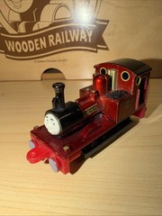 METALLIC RHENEAS ! THOMAS FRIENDS TRAIN ERTL DIECAST , LIMITED SPECIAL EDITION