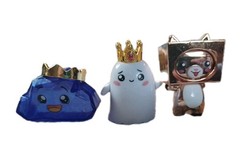 Set of 3 Lanky Box figures