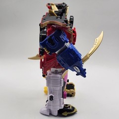 Bandai Power Rangers Super Megaforce Legendary Megazord Complete