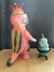 zollmen pink popy (gid) sofubi elegab butanohana realhead