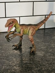 Velociraptor Echo Amber Collection JURASSIC PARK Mattel Articulated Tail Flaw