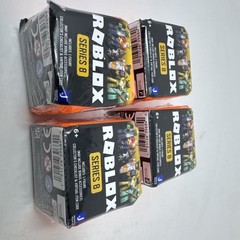 LOT of 6 – ROBL0X CELEBRITY SERIES 8 Orange Sealed Blind Box Mystery Figures
