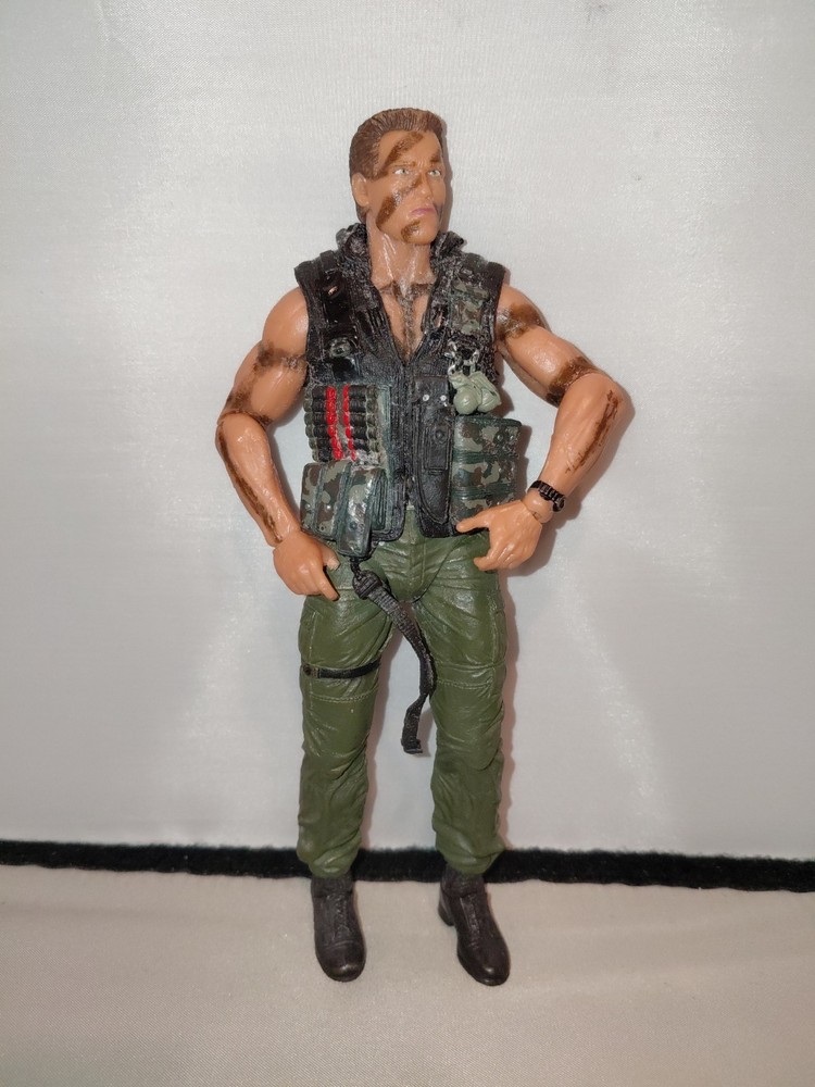Ultimate Commando John Matrix Arnold Schwarzenegger 18cm Actionfigure Model