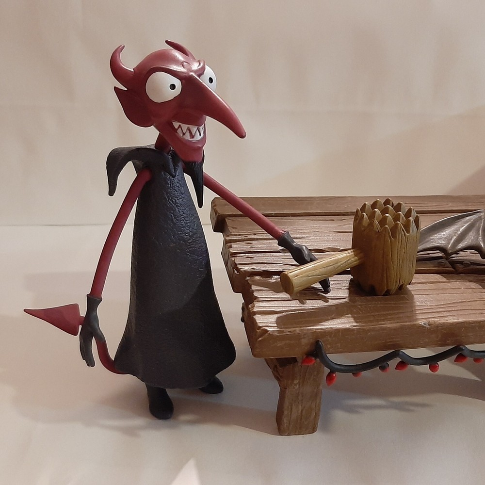 NBX Devil Man Diamond Select Pre-Owned FIGURE w/ accessories