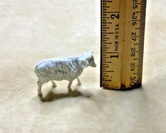 Lot Of 4 White Plastic Sheep For Farm Train Nativity Displays Or Crafting
