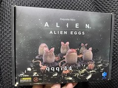 Aliens vs. Predator Alien Queen 1/18 Action Figure Model Ornament w/Box In Stock