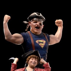 Iron Studios – The Goonies – Art Scale 1/10 – Sloth and Chunk Statue