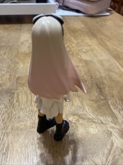 Pop Mart Peach Riot Rise Up Series Collectible Figure Poppy Baddie On Bass