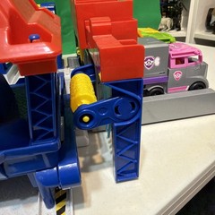 Paw Patrol Big Truck Pups HQ Truck Stop Lot With Trucks And Figures Working