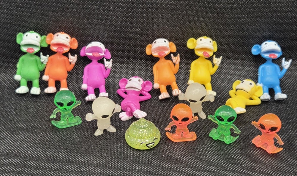 Monkey And Alien Funny Figures Lot Of 15