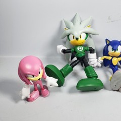 Sonic the Hedgehog Lot Green Lantern & Other Action Figures Miscellaneous Lot