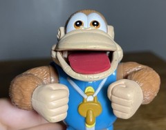 Donkey Kong Chest Slammin Donkey Kong Kiddy Kong 1999 Nintendo Figure