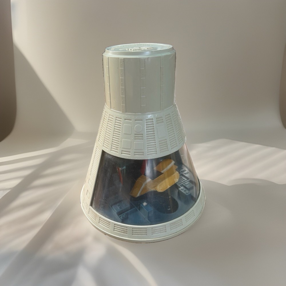 Hasbro 1966 GI Joe space Capsule