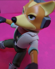 Jakks Pacific Starfox Fox McCloud 4″ Action Figure 2015 World of Nintendo