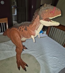 Jurassic World Camp Cretaceous Super Colossal 3ft Carnotaurus Toro Dinosaur Toy