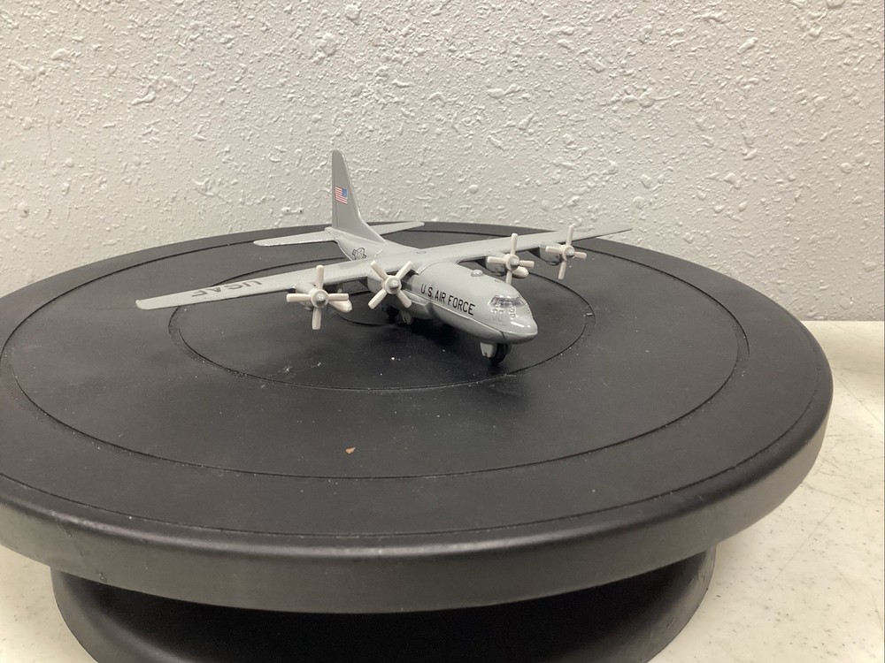 MOTORMAX MODERN JETS C-130 HERCULES 1/100 diecast aircraft AC65267