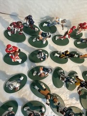 Lot of 100+all teams Mini Player Figures McFarlane style, 1997