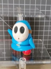 5-PK SHY GUY 2.5″ Super Mario World of Nintendo Black Blue Green Red Yellow