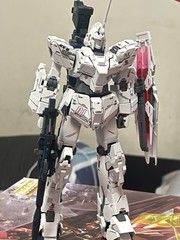 Bandai 1/100 MG Unicorn Gundam Ver Ka And Sinanju Built Model Kits Lot
