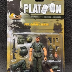 The Ultimate Soldier XD Platoon Movie PVT Gator Lerner Johnny Depp 1:18 Figure