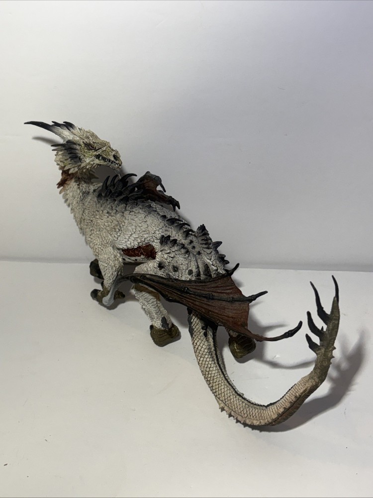 McFarland Dragon Action Figure Fire Clan Adjustable Head Tail Arm Fire Dragon