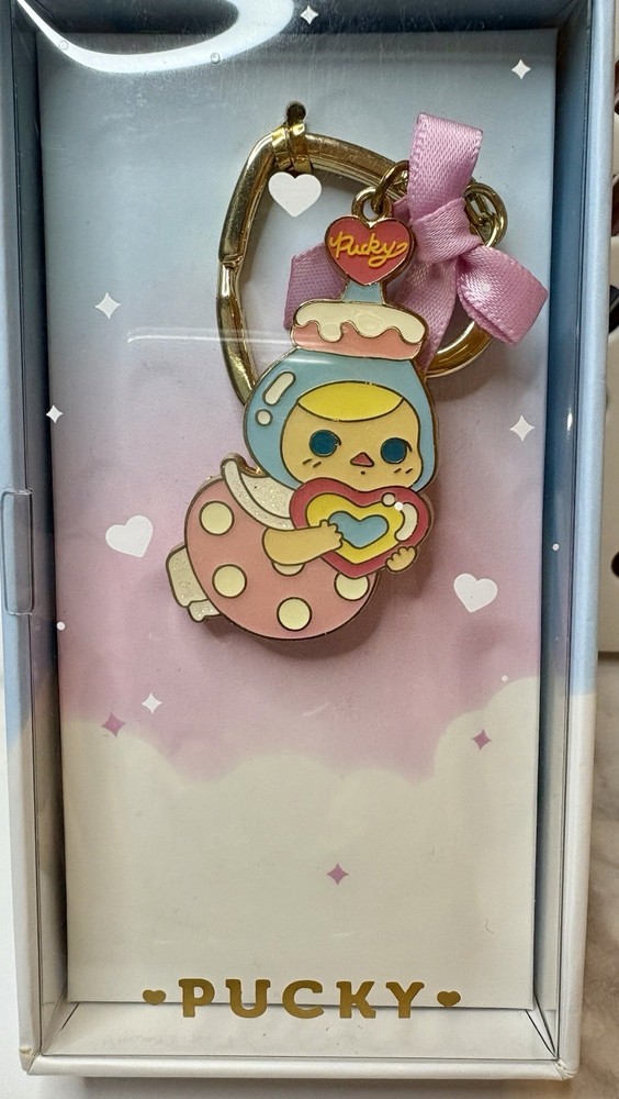 Pop Mart x PUCKY Valentine’s Day Limited Edition – [Little Cake Keychain]