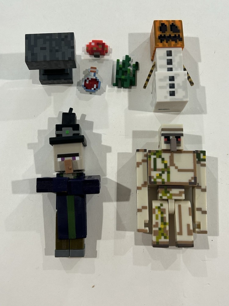 Jazwares Minecraft Figures Lot Series 2 Core Iron Golem Snow Golem Witch Potion+