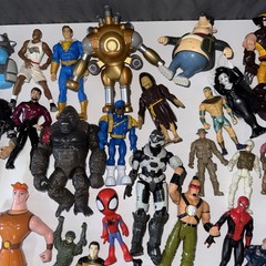Lot of 44 Mixed Vintage & Modern Action Figures and Toys – Collectibles – As-Is