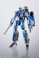 Bandai Chogokin Macross Delta VF-31J Super Siegfried Hayate Immelmann Revival