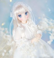 Azone Colorful Dreamin’ Mary Snow White Ver. 22.5cm/8.8In 1/6 Action Figure Gift