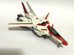 “Transformers” Jetfire (Skyfire), G1 complete (Robotech Macross Veritech)
