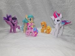 Hasbro My Little Pony Random Pony Set of 5.