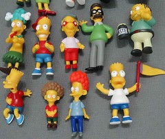 LOT OF 14 The Simpsons FIGURE 2.5″-5″ HIGH LOOSE #L9D