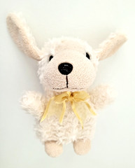 Poodle Dog Plush Toy Cream Beige Beanie Puppy 6.5″ Yellow Bow Shaggy Vintage