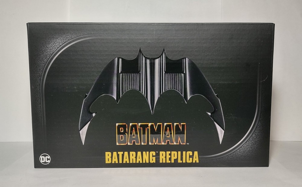 Neca DC Batman Batarang Replica Movie Prop 1989 Authentic Magnetic Folding New