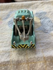 DISNEY Pixar CARS 2008 TOY BLUE Green Paint TOW TRUCK Mattel Tow Mater Diecast
