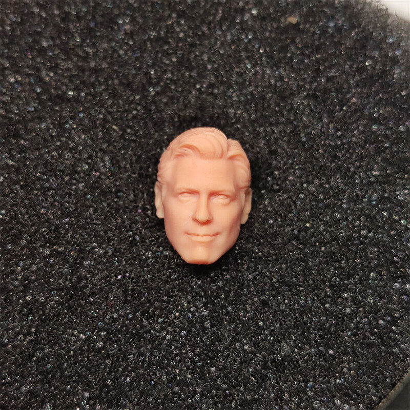 1/24 Scale The Ocean’s 12 George Clooney Head Sculpt Unpainted Fit 2.5″ Figure