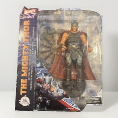 THE MIGHTY THOR Action Figure — Diamond Select Toys Disney Store Exclusive-2017