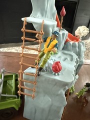 TERRA -By Battat Jungle Expedition Lava Mountain T.Rex Adventure Playset 🦖