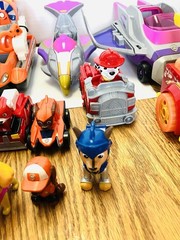 Paw Patrol Assorted Vehicles & Figures Lot Read Spin Master
