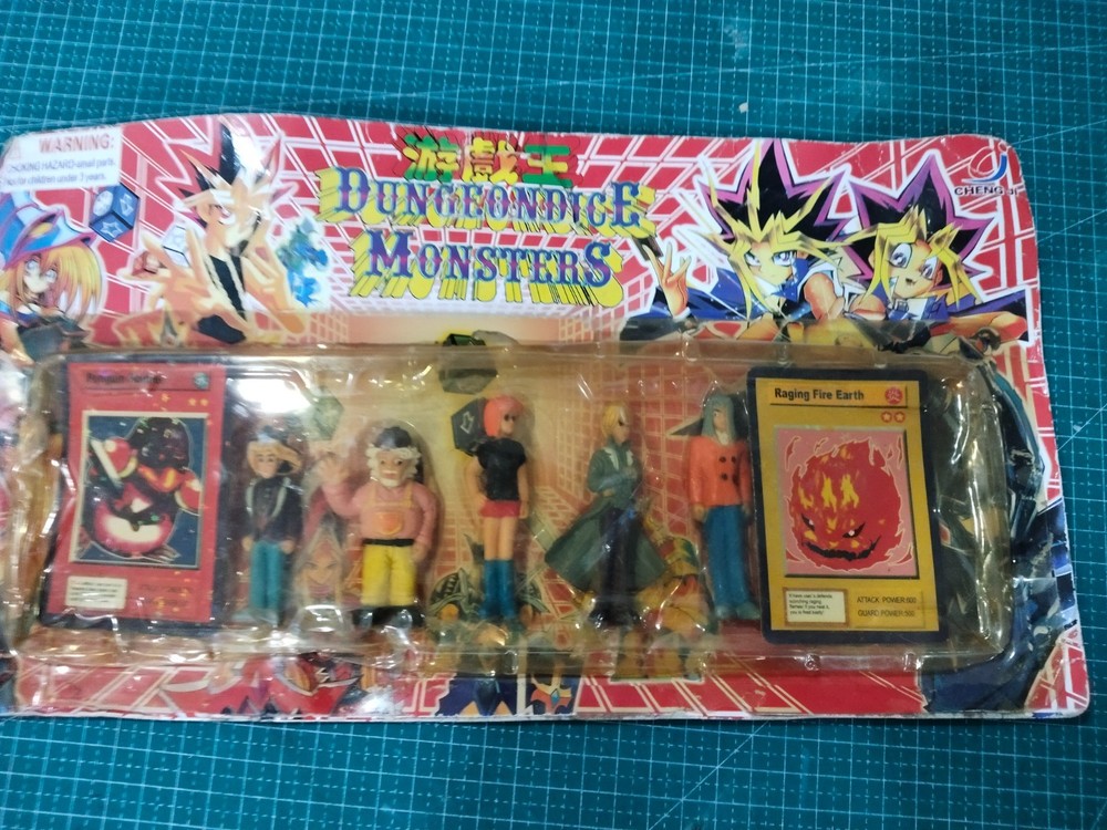 Vintage Bootleg Rare Yugioh toys figure & card Dungeon Dice Monsters Yugi Oh!