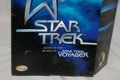 Playmates Star Trek Voyager Seven of Nine 9″ Action Figure 1999 NEW!