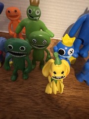 Lot Of Rainbow Friends & Poppy Playtime Figures – 11