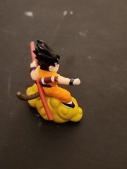 Dragon Ball 1989 1.5″ Mini Figure Kid Goku W/ Tail Flying Nimbus Anime Free Ship