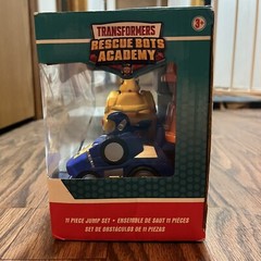 Transformers Rescue Bots Academy 11 Piece Jump Set BUMBLEBEE & CHASE