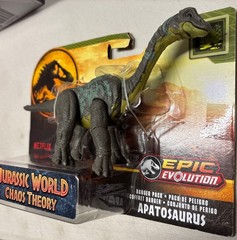 NEW Jurassic World Chaos Theory Epic Evolution Apatosaurus Danger Pack Netflix