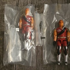 2002 Convention Crimson Twins. Non fuchia.