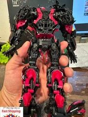 New BOX Unique Toys UT R-09 Red Destroyer AUTOBOT TRANSFORMER MOVIE ALLOY 9″ USA